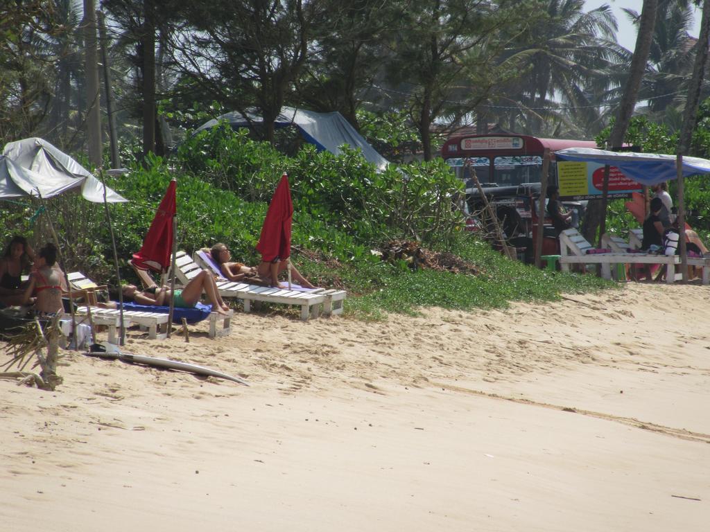 The Colonial Villa มิดิกามาอีสต์ ภายนอก รูปภาพ